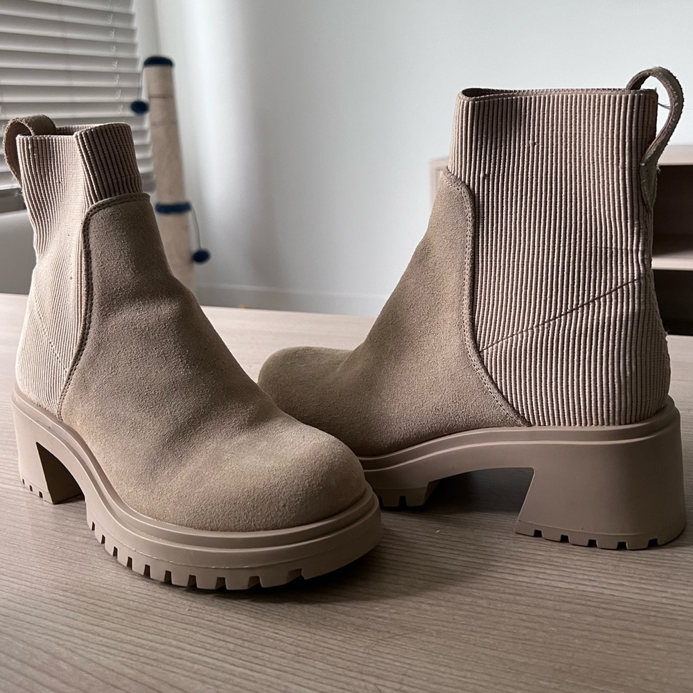 Steve Madden Boots